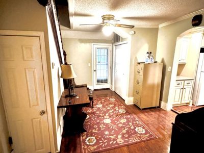 206 East Cypress 