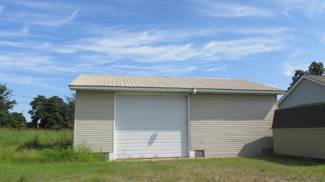 1115 HWY. 114