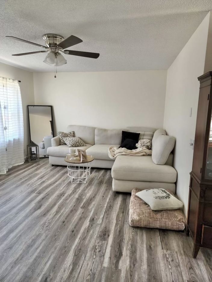 407 Moore
