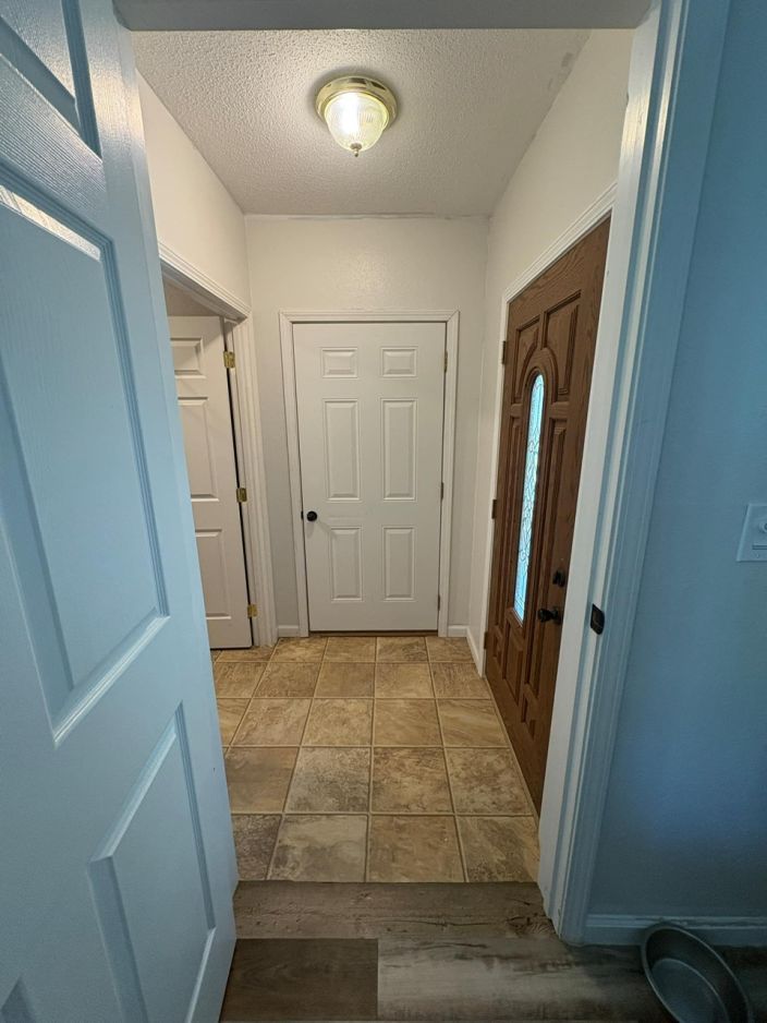 10817 Cabin Ln.