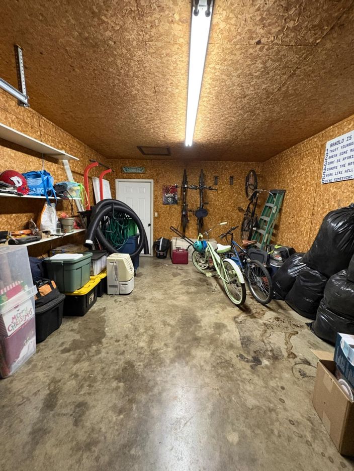 10817 Cabin Ln.