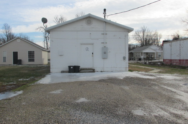 210 W Stoddard