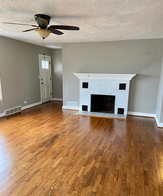 13527  Plaza Heights  Dr.