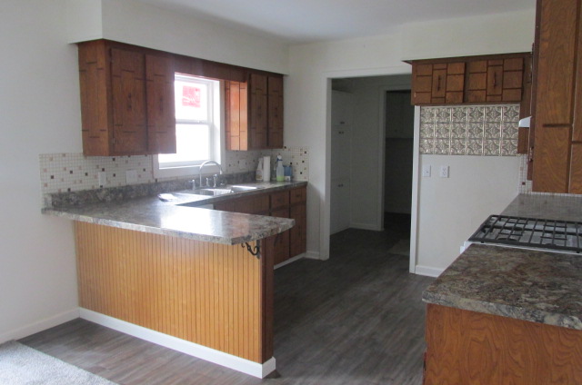 810 Whitman