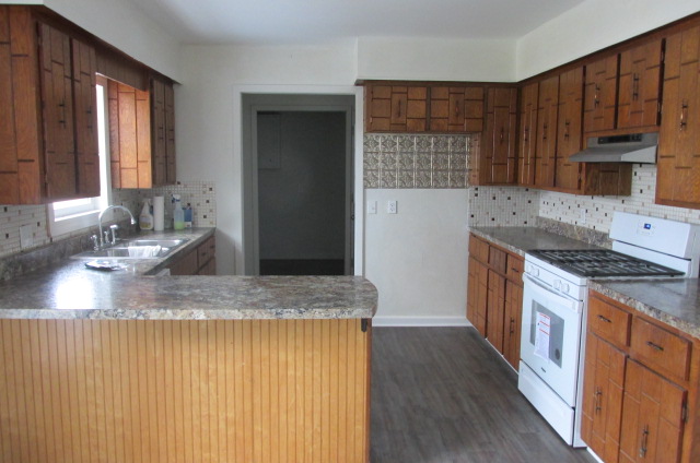 810 Whitman