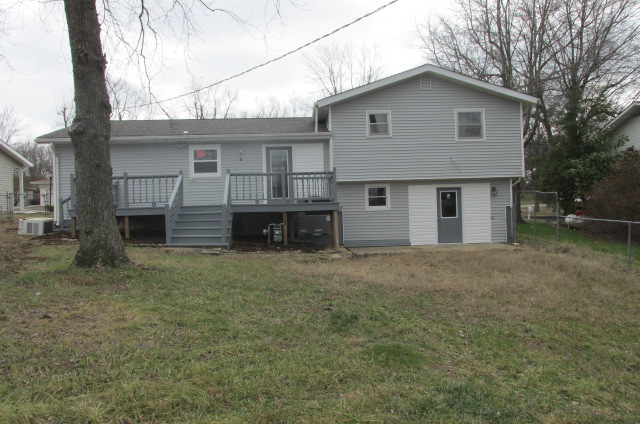 810 Whitman