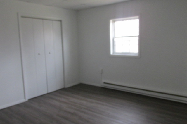 300 N Prairie