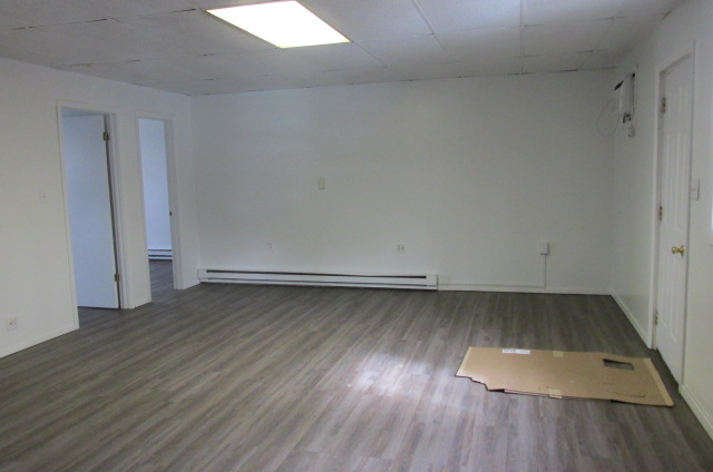 300 N Prairie