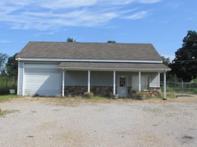 1115 HWY. 114