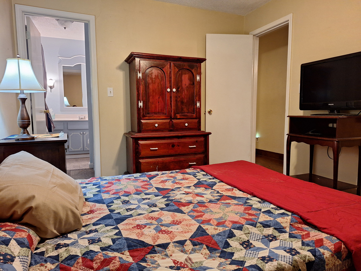 17085 Cedar Valley Drive