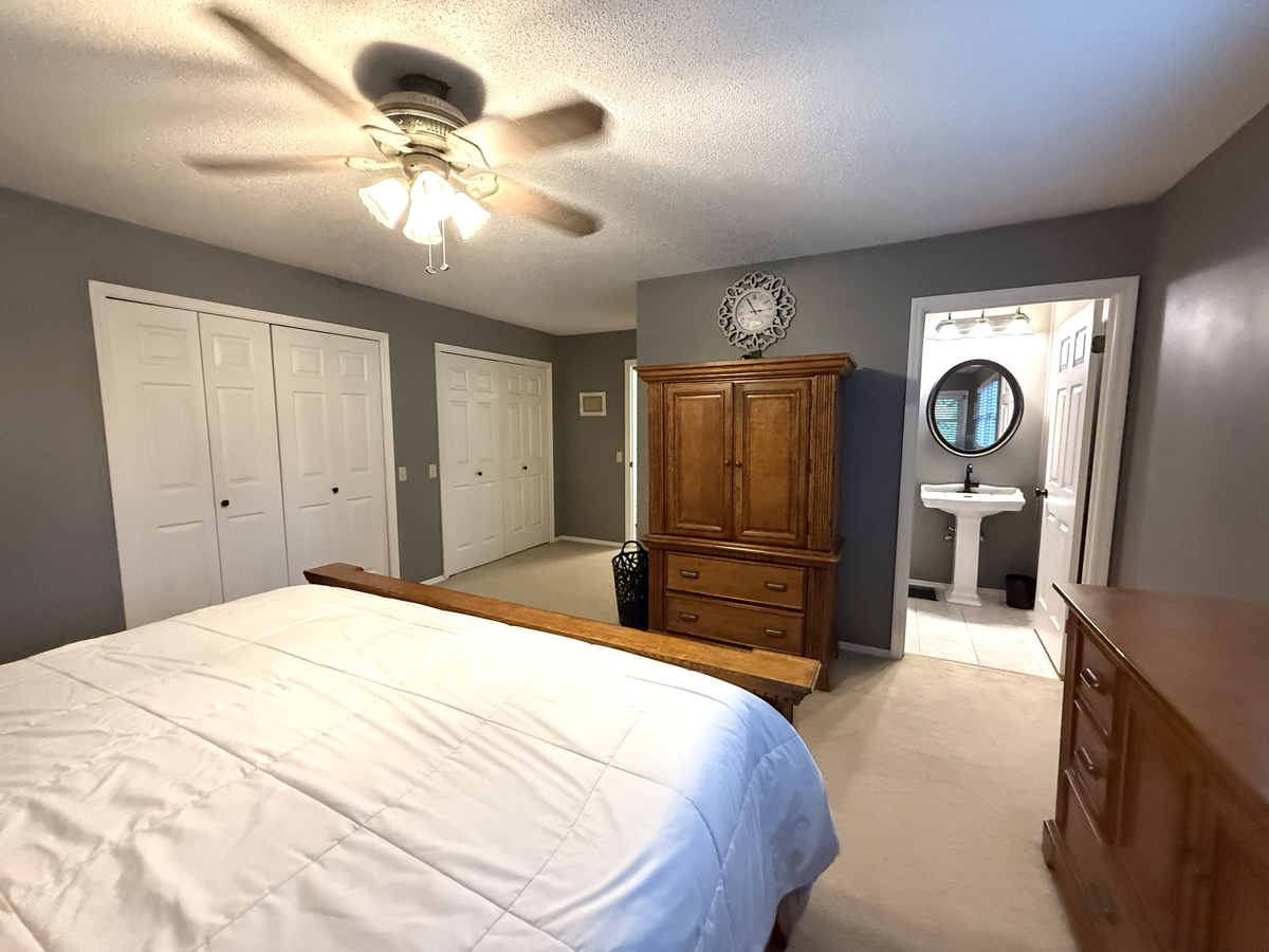 11429 Northview Drive