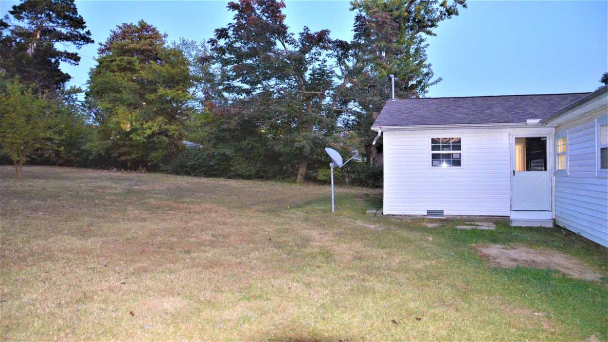 400 Hickory Hills Dr