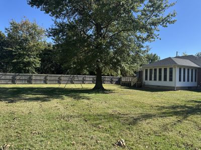 802 Chautauqua Lane
