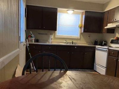 1005 Burford Ct