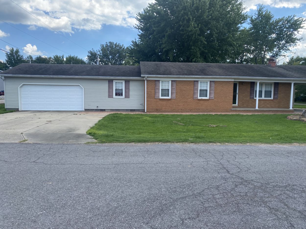 1603 Lyndel Street, Dexter, MO 63841 159,900