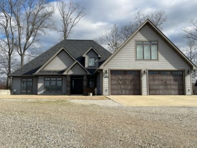 394 Violet Ln details