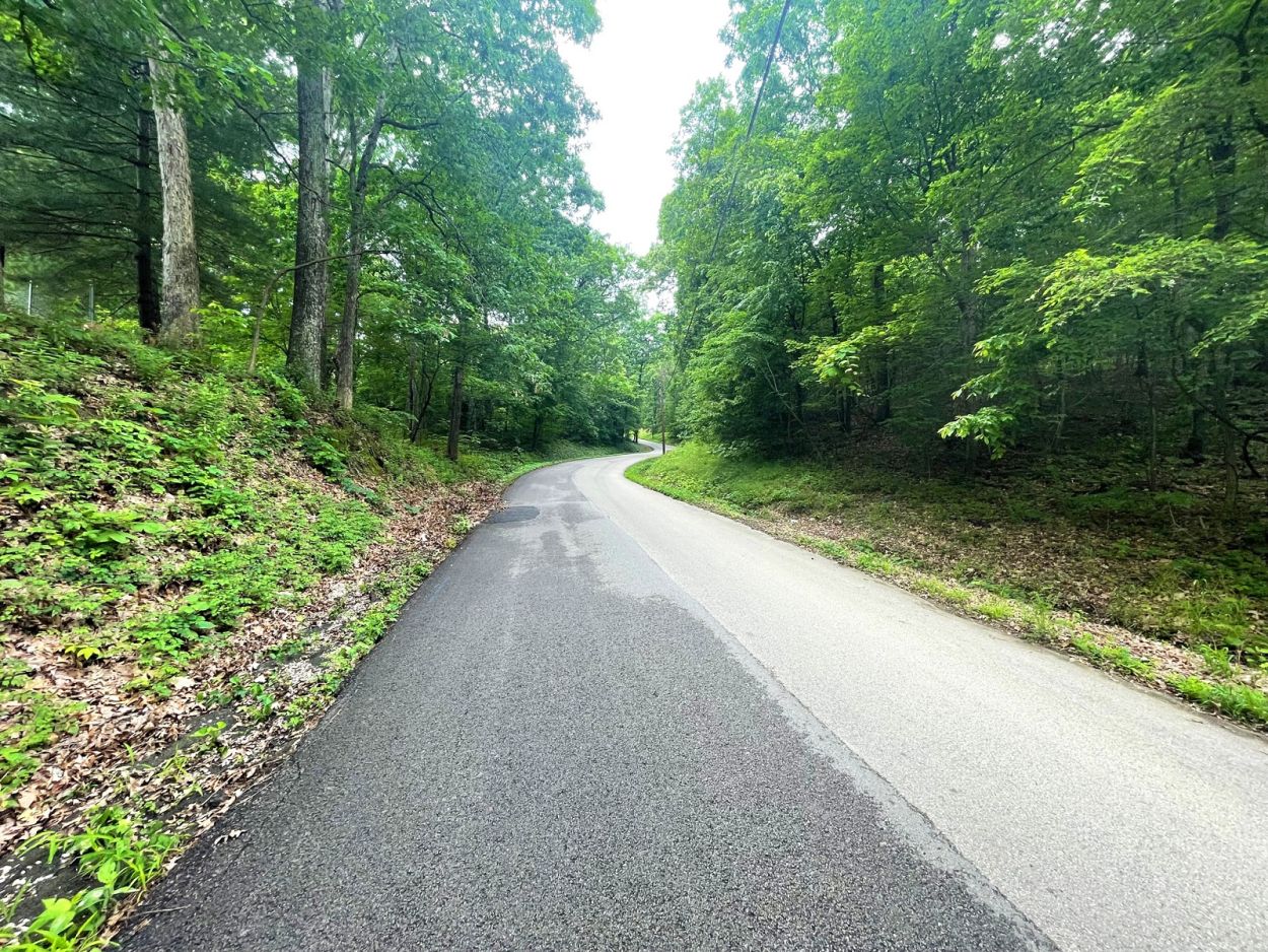 Chalk Bluff Trail