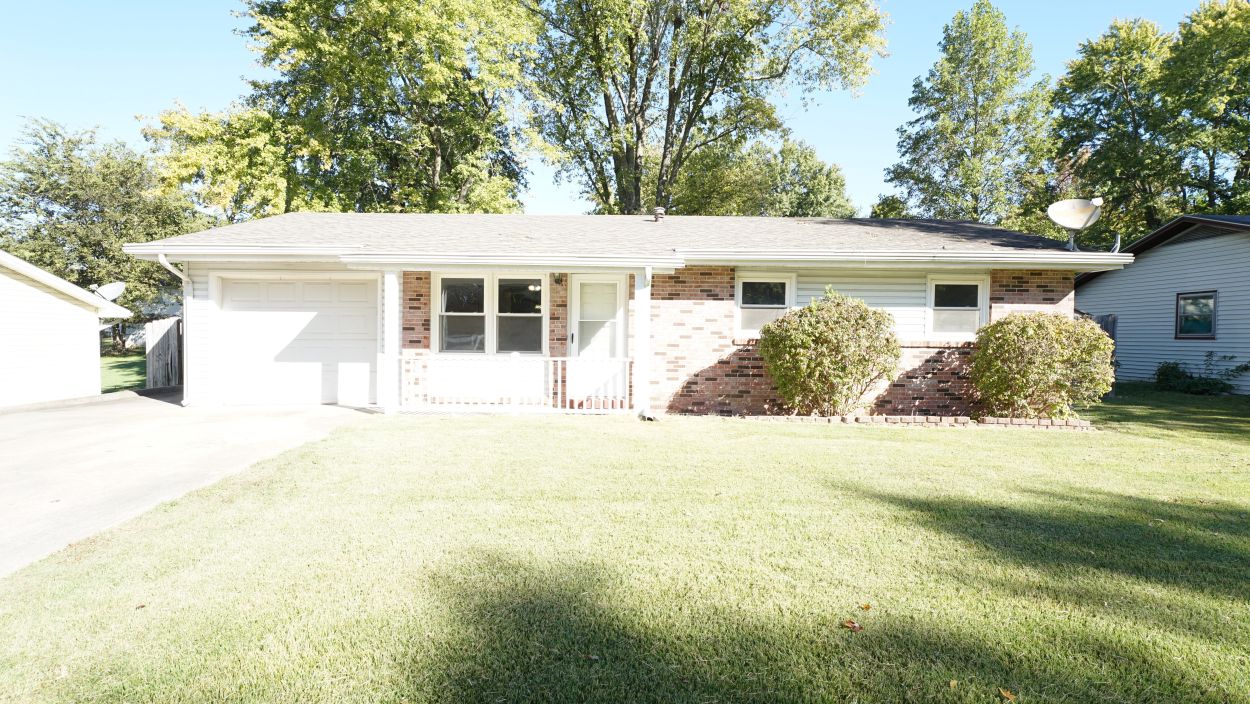 2026 Brink Ave Cape Girardeau, MO 63703 3 beds 2baths
