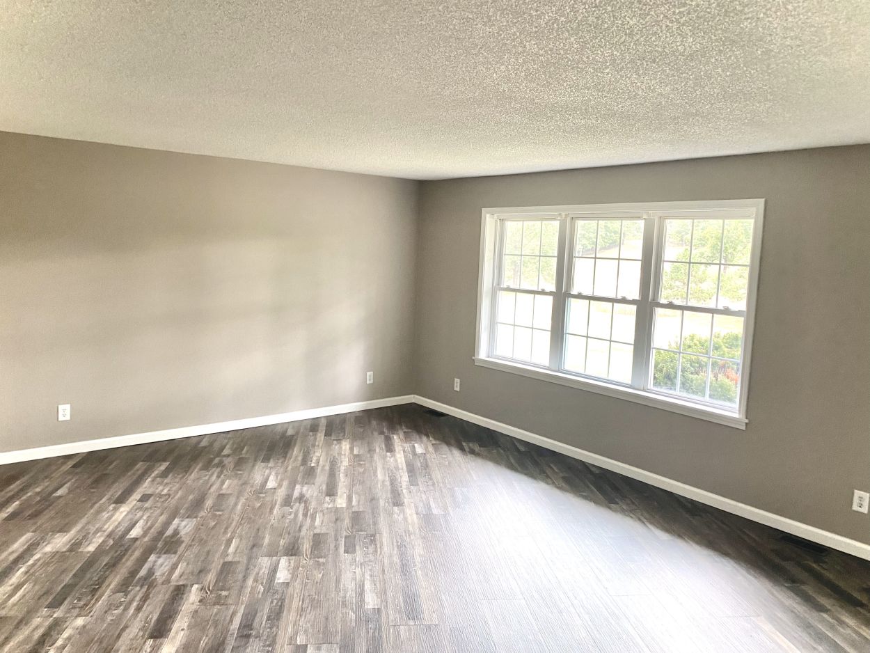 121 County Road 400 B, Ellington, MO 63638 399,900