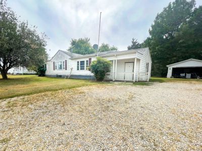 32809 Hwy 25 details
