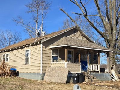 623 Thrower St details