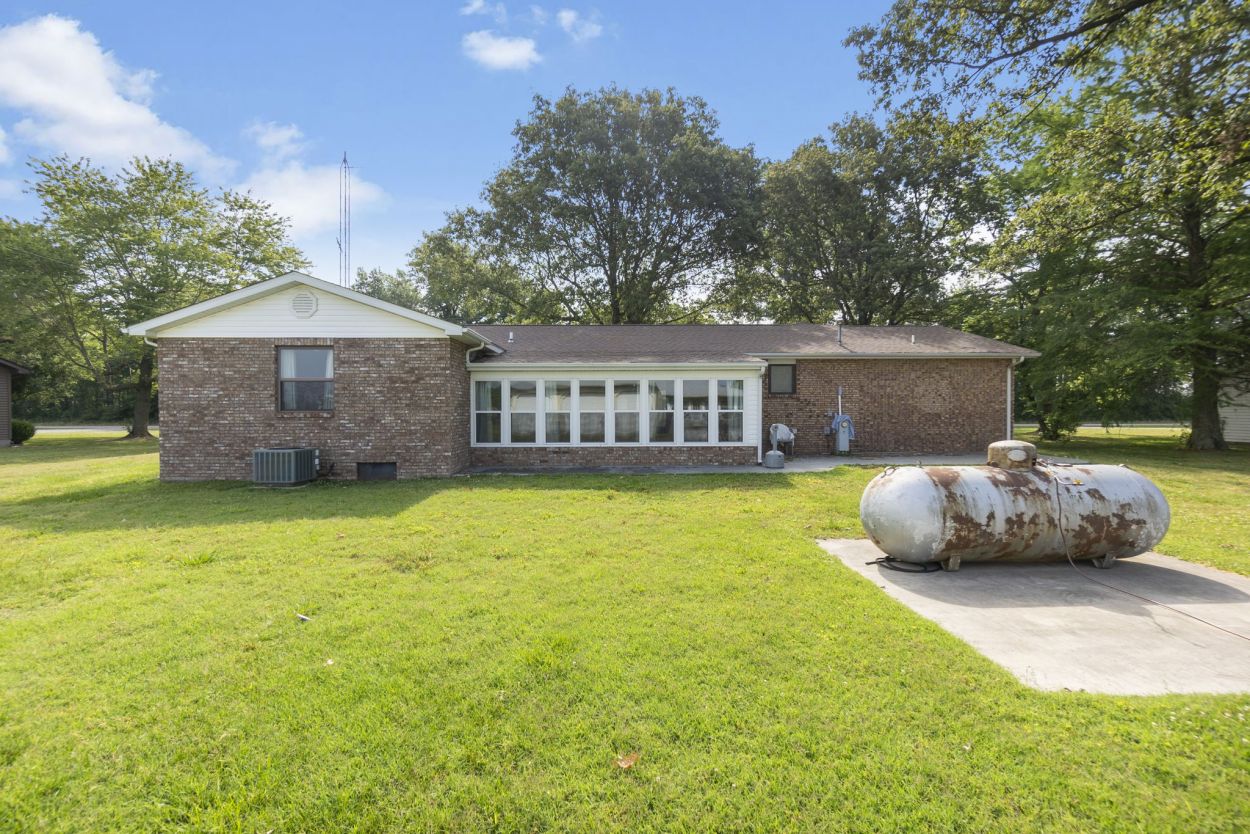 2923 State Highway Z