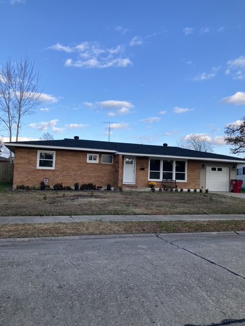 602 Holly Hill