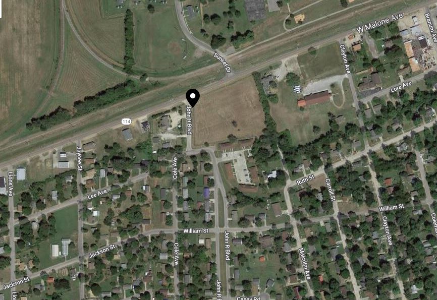 W Malone Ave Sikeston, MO 63801 beds baths