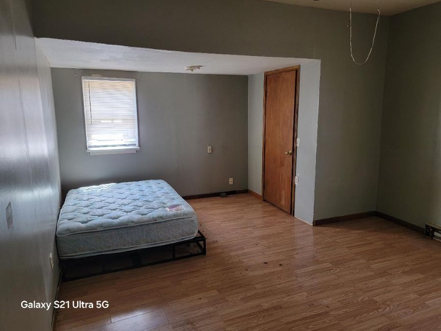 411 Kathleen St