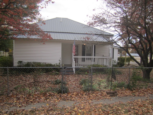 411 Williams Street